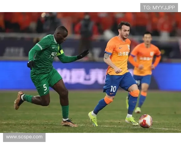 鲁能与国安的中超联赛精彩对决:直播回放 鲁能与国安的中超联赛精彩对决:直播回放