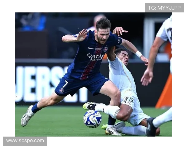 法甲比赛胜负走势详解：赛季中关键比赛结果背后的战术逻辑