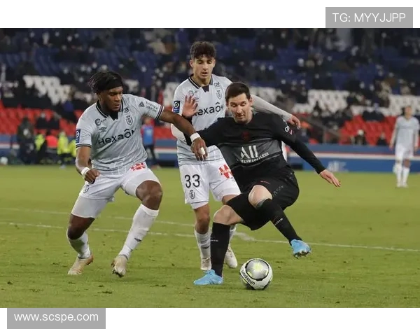 法甲球员数据更新与赛季表现实时监控