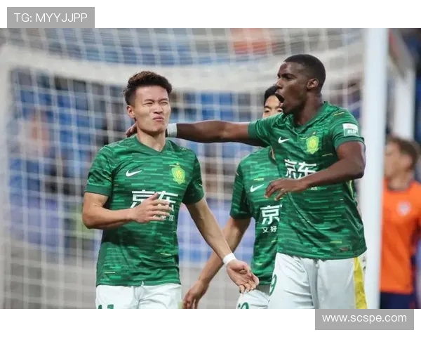 法比奥社交媒体分享续约国安感受与家人共鸣的温暖情怀